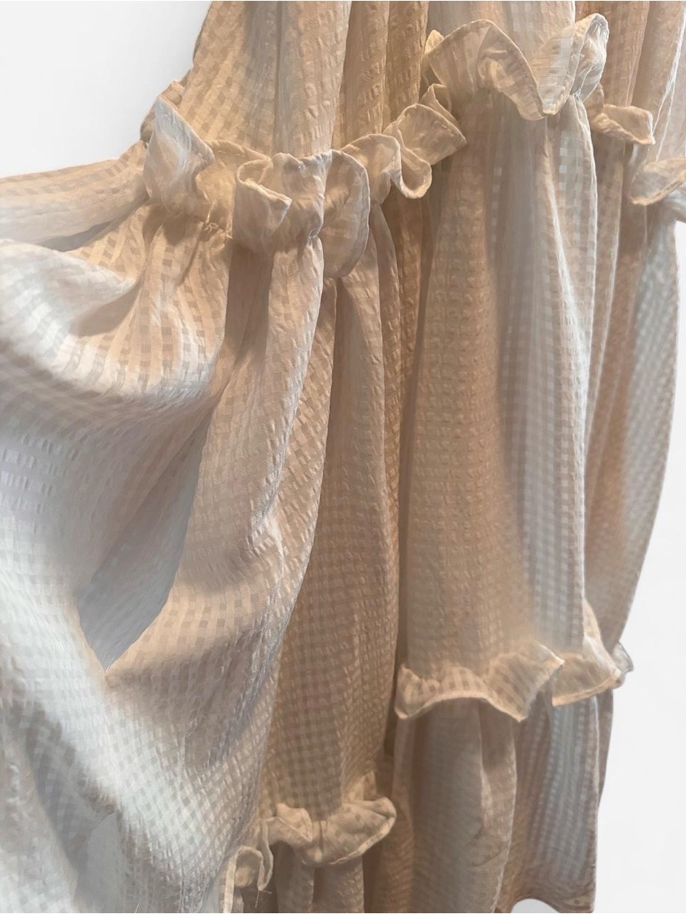 MABLE White Galway Tiered Ruffle High-Low Midi Babydoll Dress Size Small - Picture 8 of 9